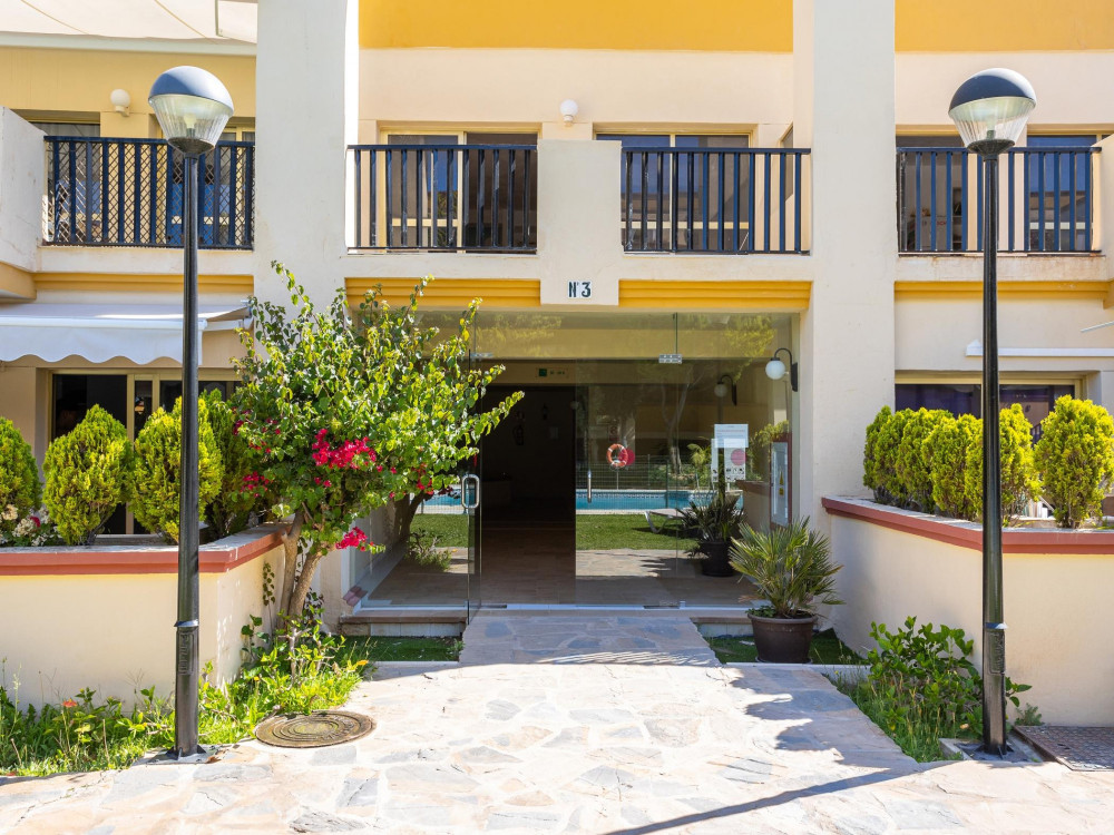 Romana Playa 323 Apartment by GHR Rentals