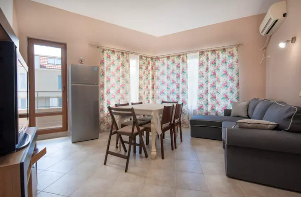 Azur Pretty Apartment in Lazur to the Sea Garden preview