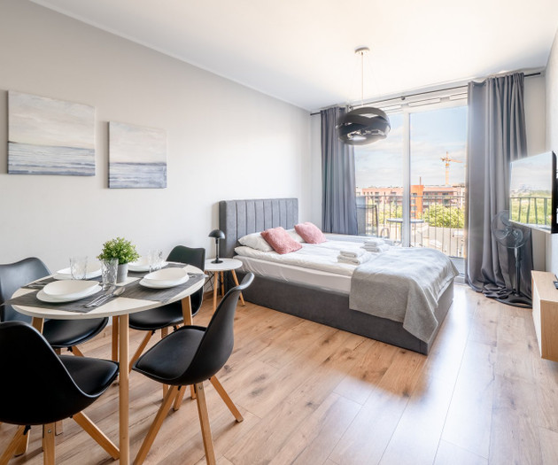 Studio apartment, Stępkarska 7/6.20