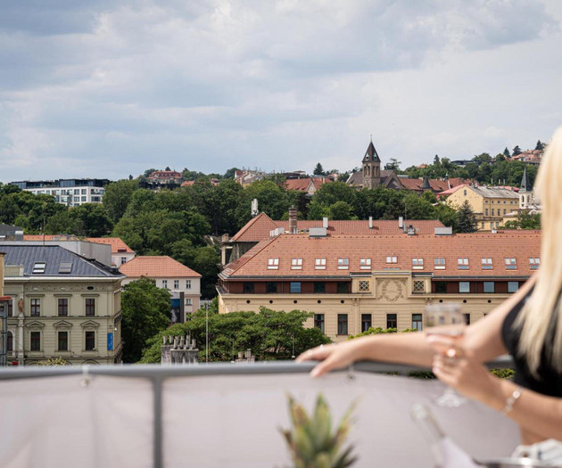 Apartamento con jacuzzi y vistas al skyline