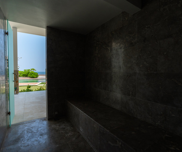 Luxury Ocean Front Private Pool  5 BDR Nalas Villa
