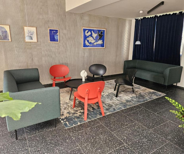 Family 2BR for 1-8 guests | Garden, Parking, Gym