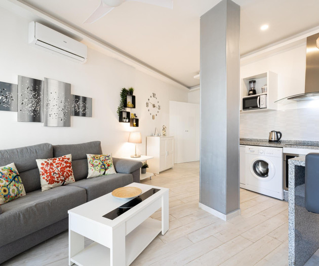 Apartment in Puerto Marina with porch & A/A & Pets