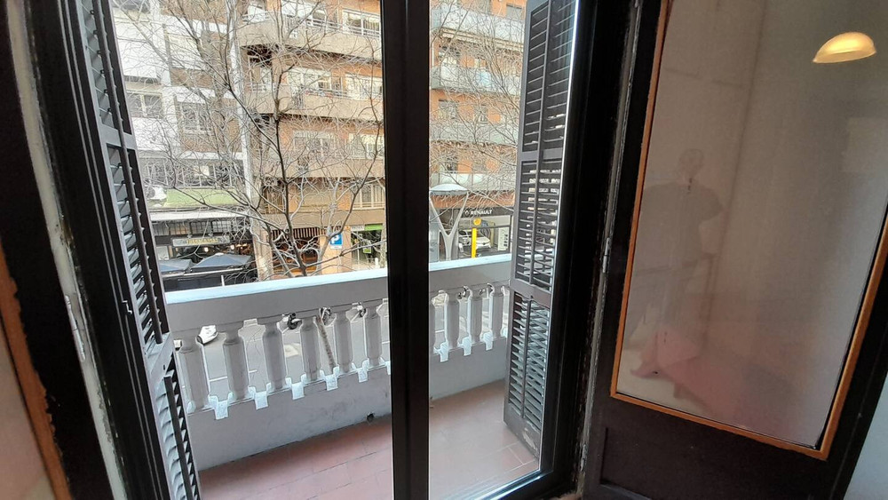 Sunny double room with private balcony