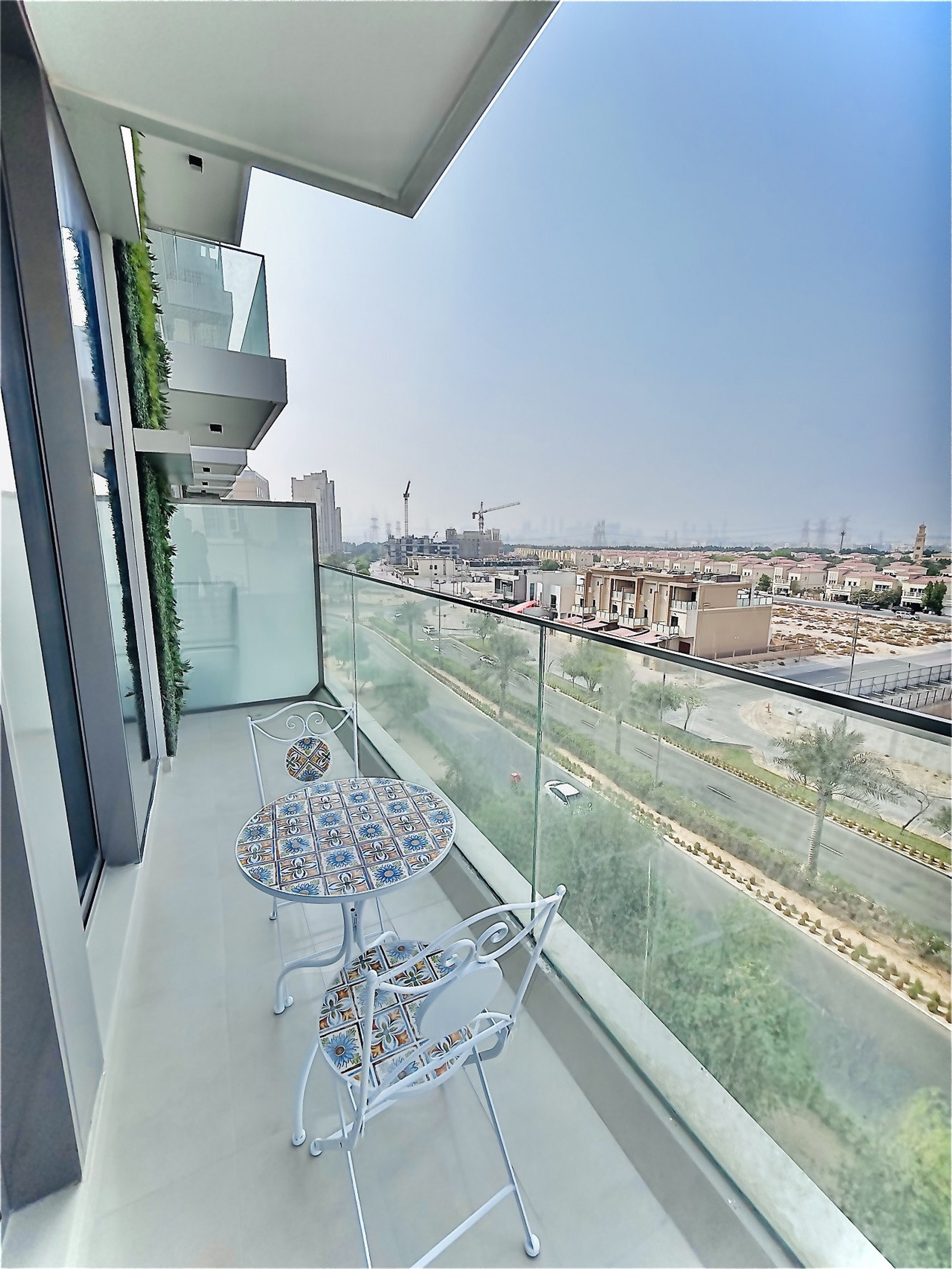 balcony