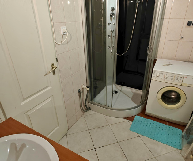 City Center (Corvin): Cozy 3 bedroom flat