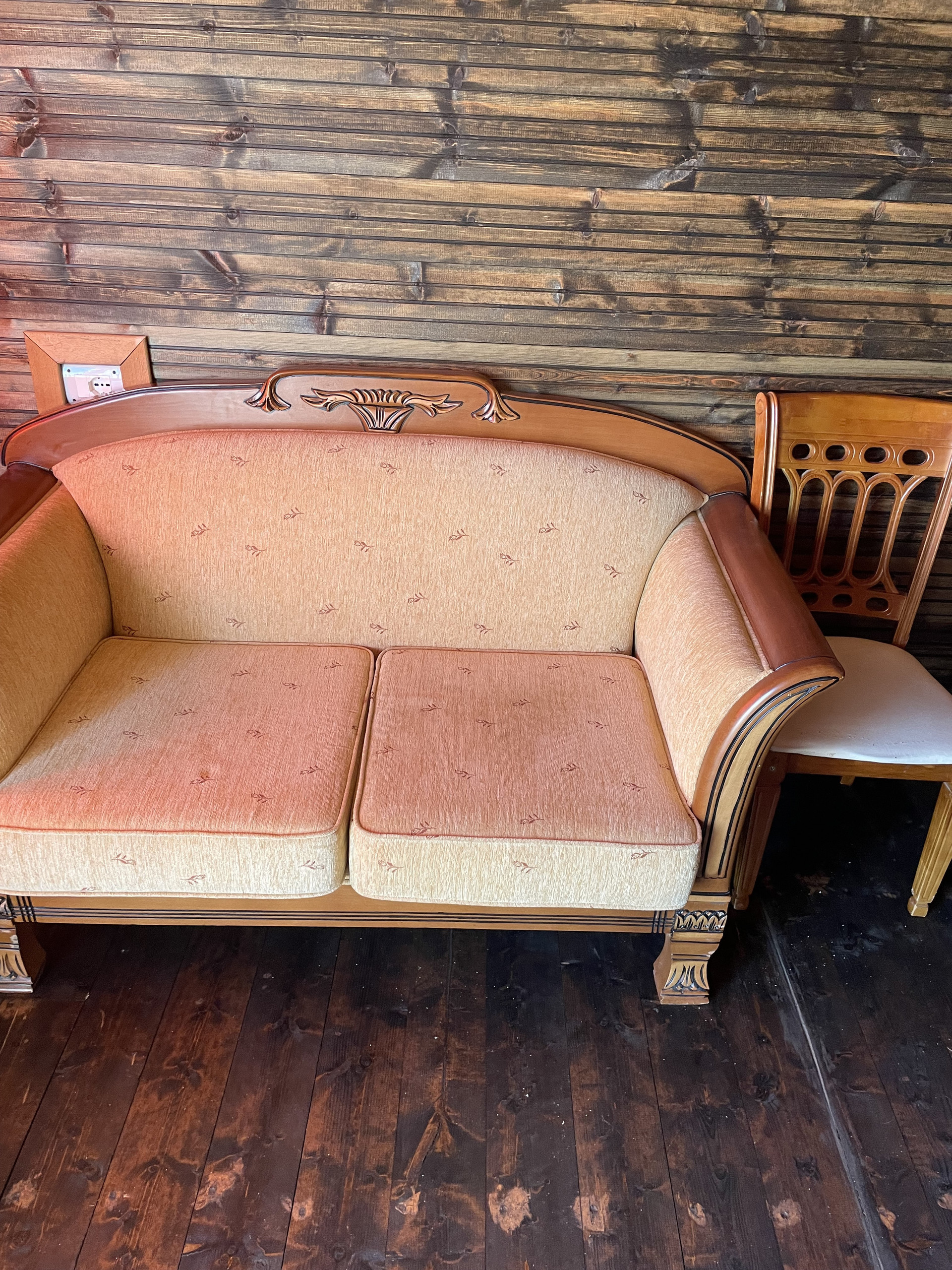 Carved wooden sofa dining chair
