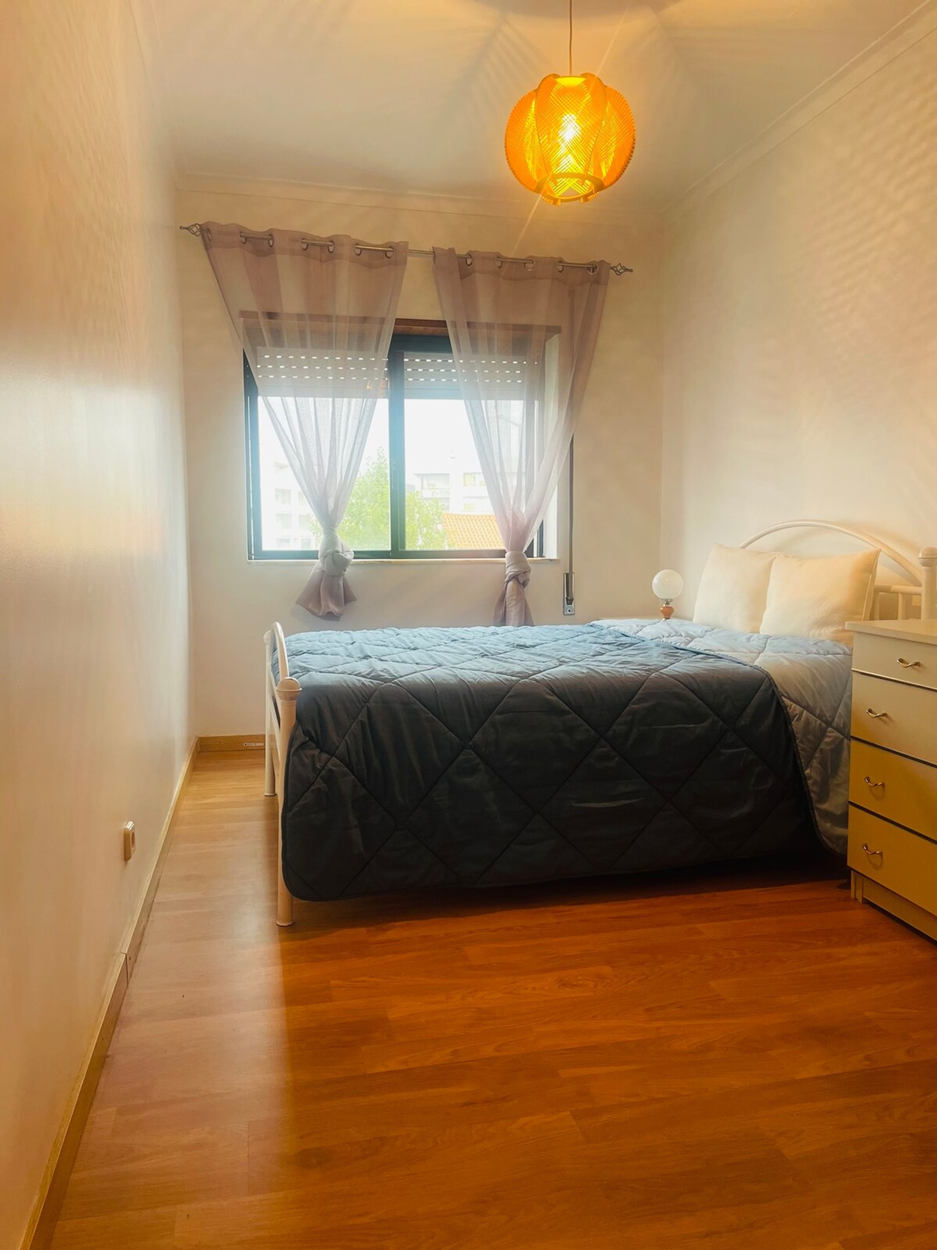 Bedroom 3 image 1