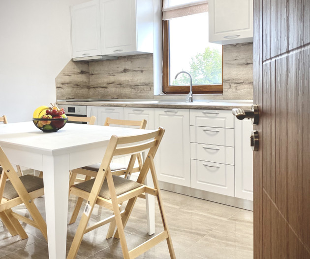 Spacious & Cozy 2 BDR Apartment with Fast Wi-fi