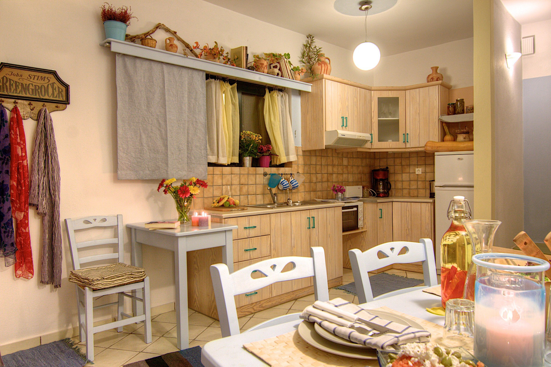 Full kitchen with dining area
