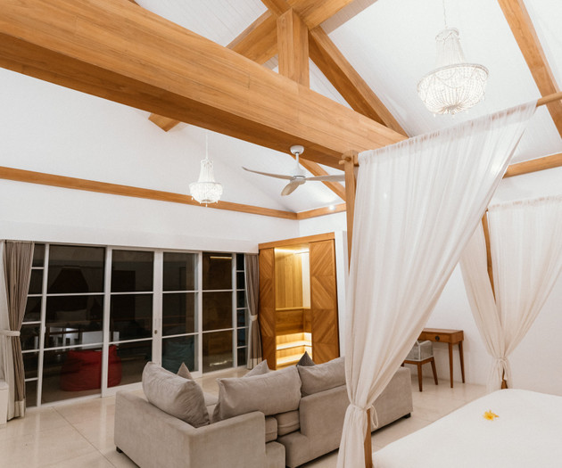 Luxury Ocean Front Private Pool  5 BDR Nalas Villa