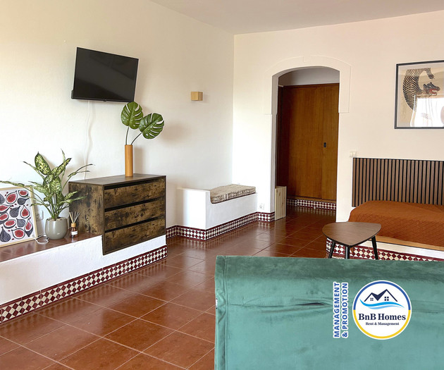 Cozy Studio with Pool - The Strip street & Beach