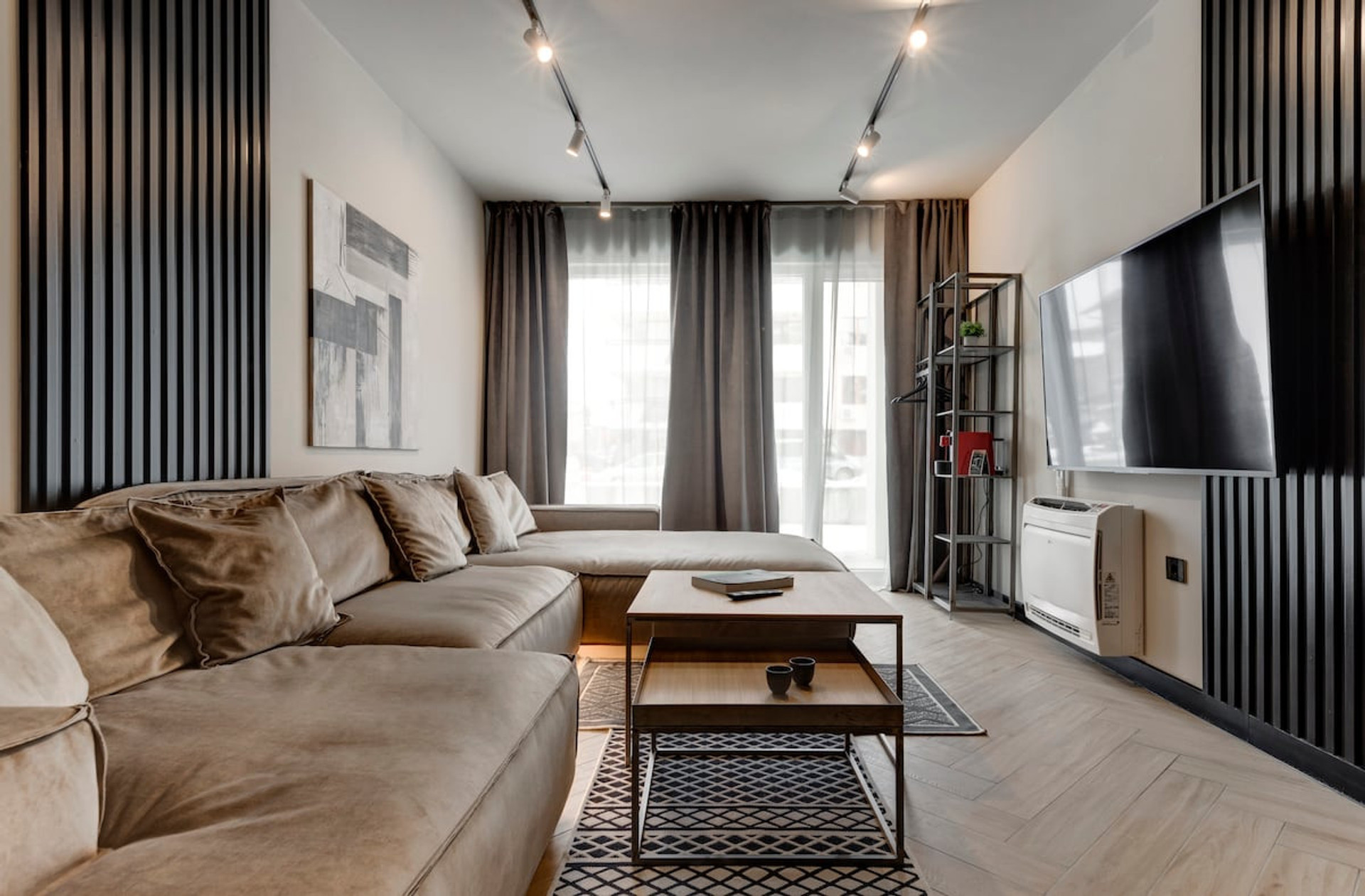 TV and multimedia, Living room, Seating area, Heating 