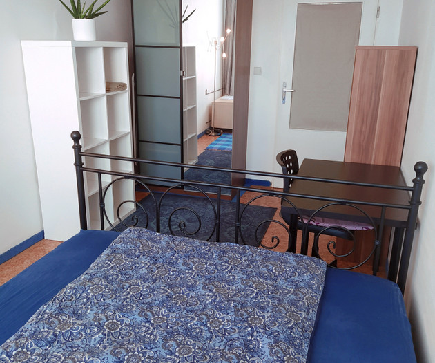 Blue room in Prague 5