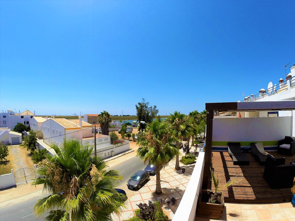 Penthouse with large sea view terrace preview