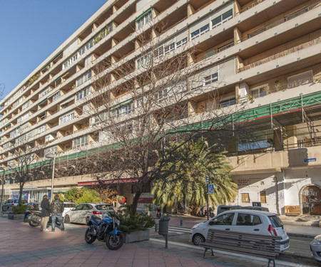 Plaza de Castilla III - Cozy Apartment in Madrid