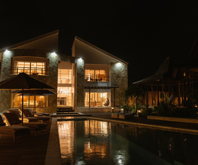 Luxury Ocean Front Private Pool  5 BDR Nalas Villa