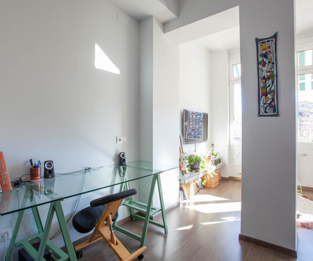 Charming Flat in local Barcelona