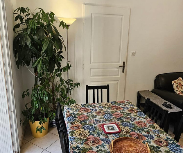 Your comfy stay in Juan-les-Pins – beach & parking
