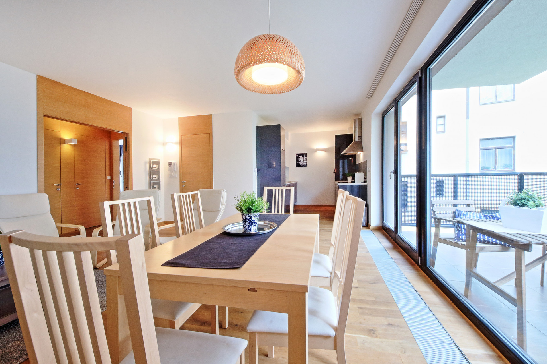modern style, bright and sunny apartment
