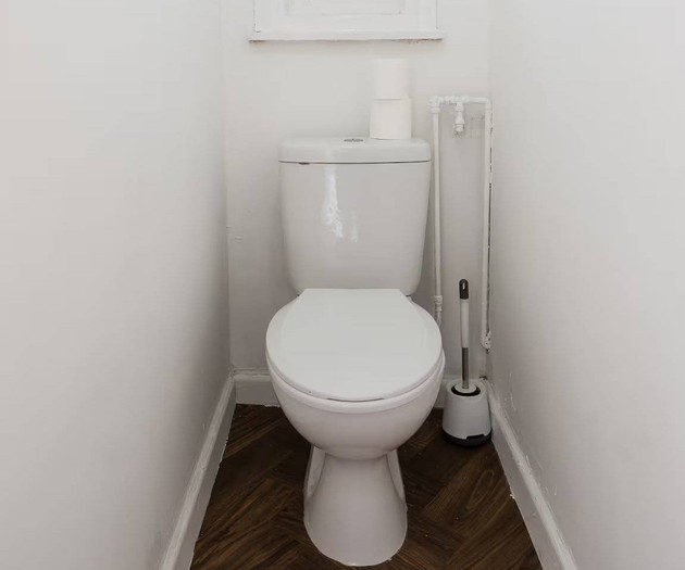 Cozy 4 Bedroom House | Sleeps 10 | Cardiff