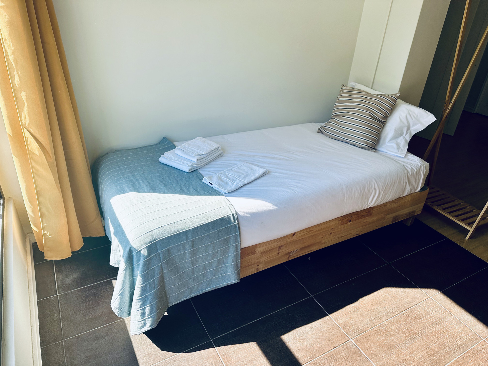 Cama