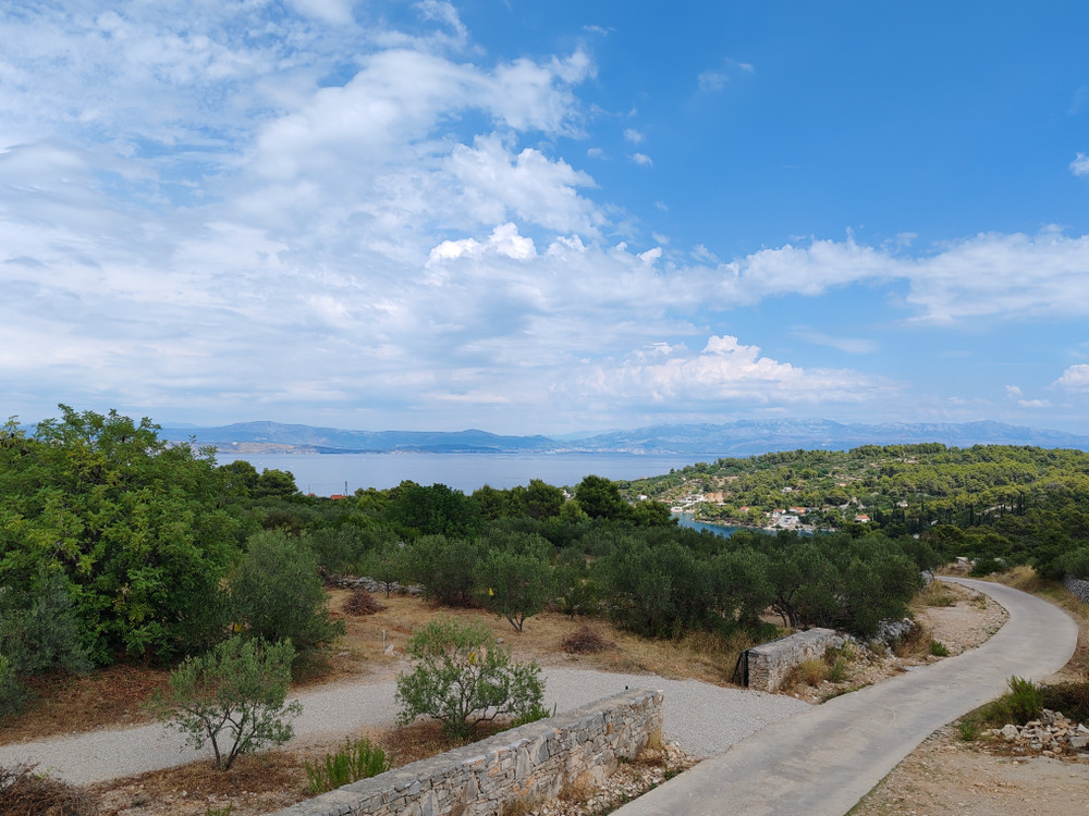 Sea View 2BR · Starlink Internet · near beach preview