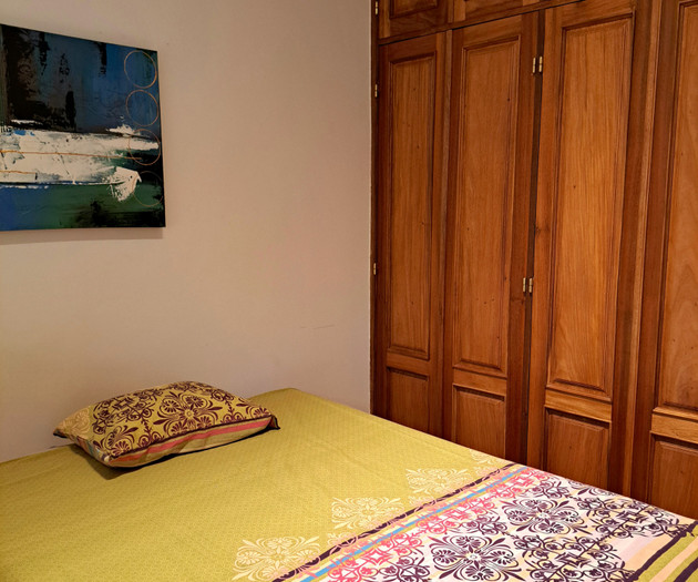 Private room for male only in Santa Apolónia