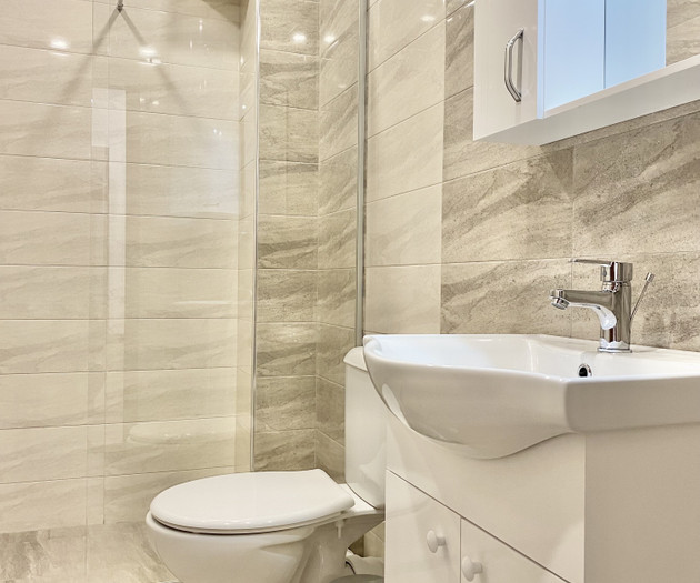 Spacious & Cozy 2 BDR Apartment with Fast Wi-fi