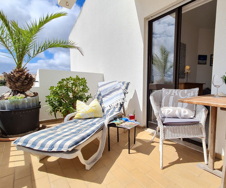 Sunny Apart W Balcony in Algarve by LovelyStay