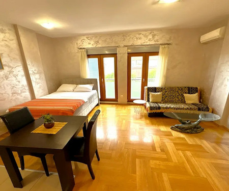 SHORT-TERM APARTMENT by the Morača River - WISH