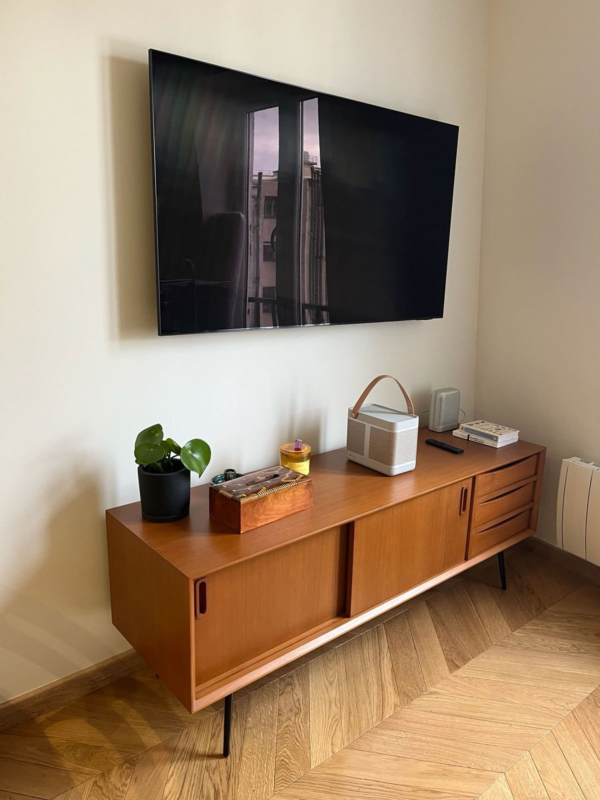 Living room 1