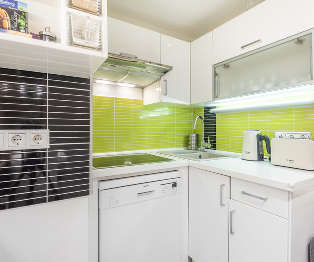 Peaceful Modern City Center Apartment