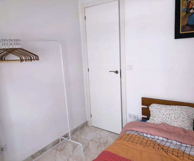Renovated apartment, 12 minutes from the beach