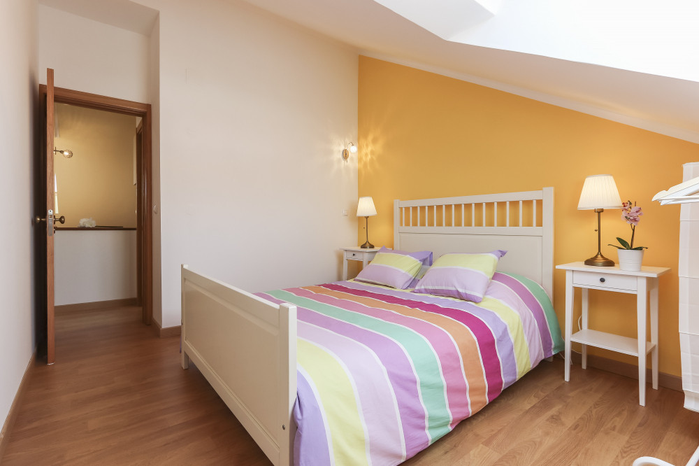 bedroom close to Benfica train st preview