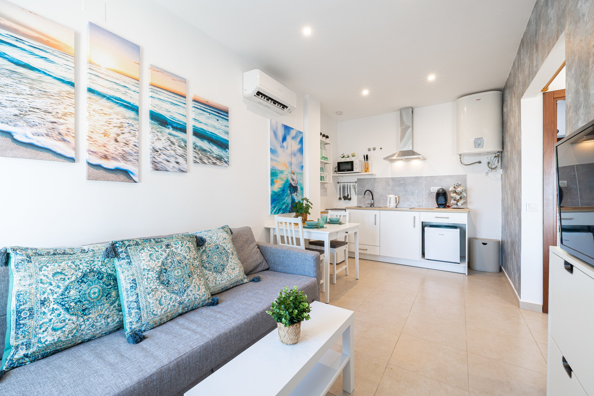 Open plan living room kitchen
