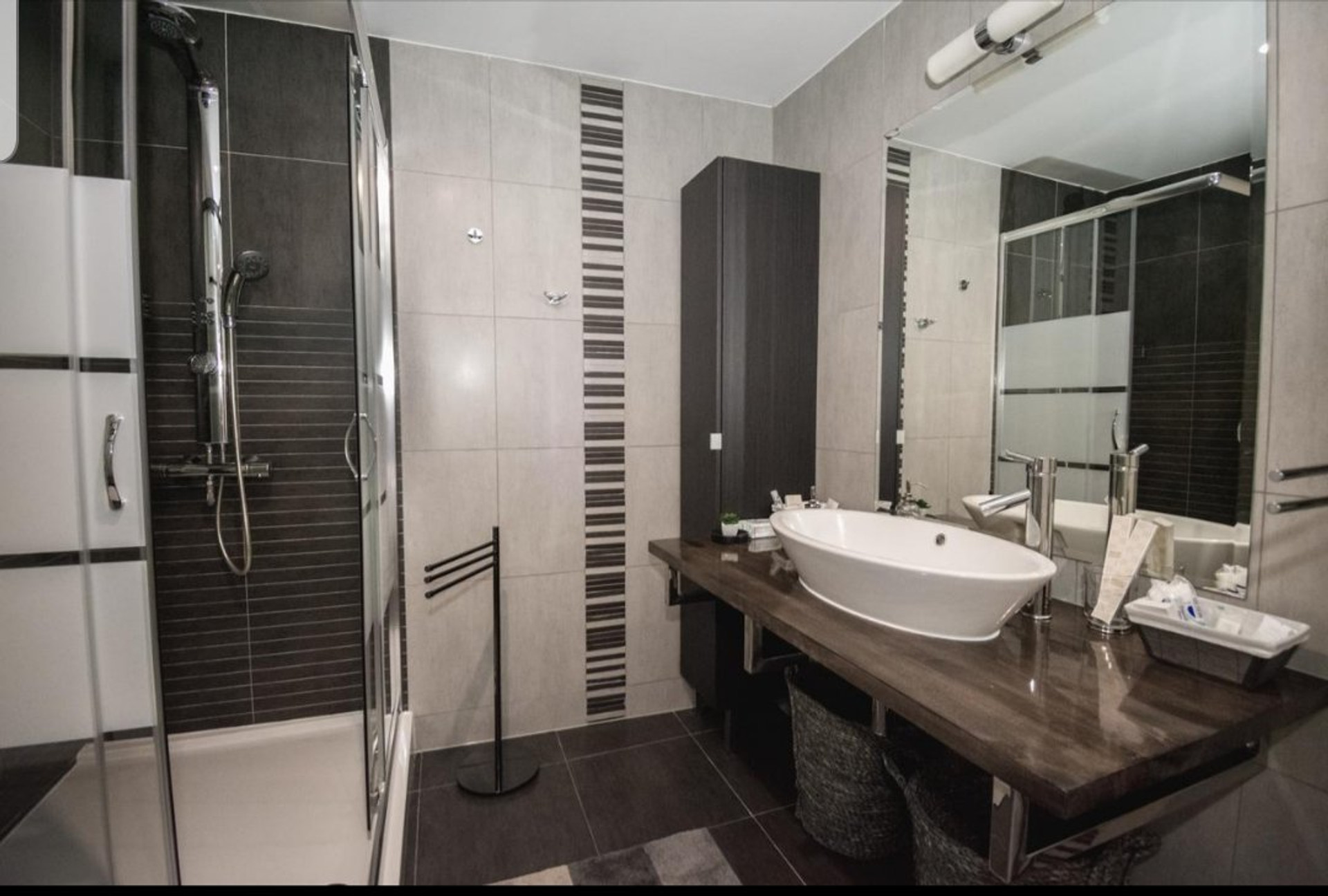 Modern bathroom with walk-in shower