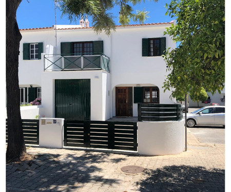 3 bedroom villa in Height 500m from the beach