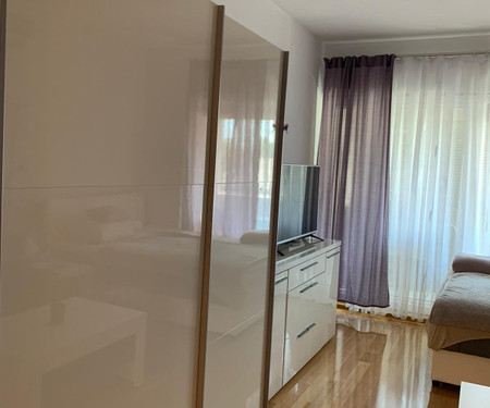 Apartman Zaharova ulica