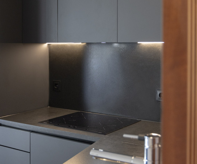 Sophisticated 2-bedroom flat, Ave Novas 4A