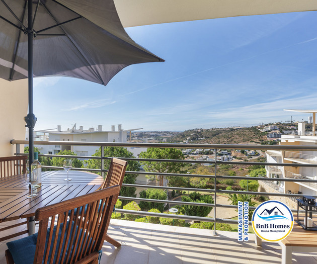BnB Homes Eco Apartment with terrace and 2 pools