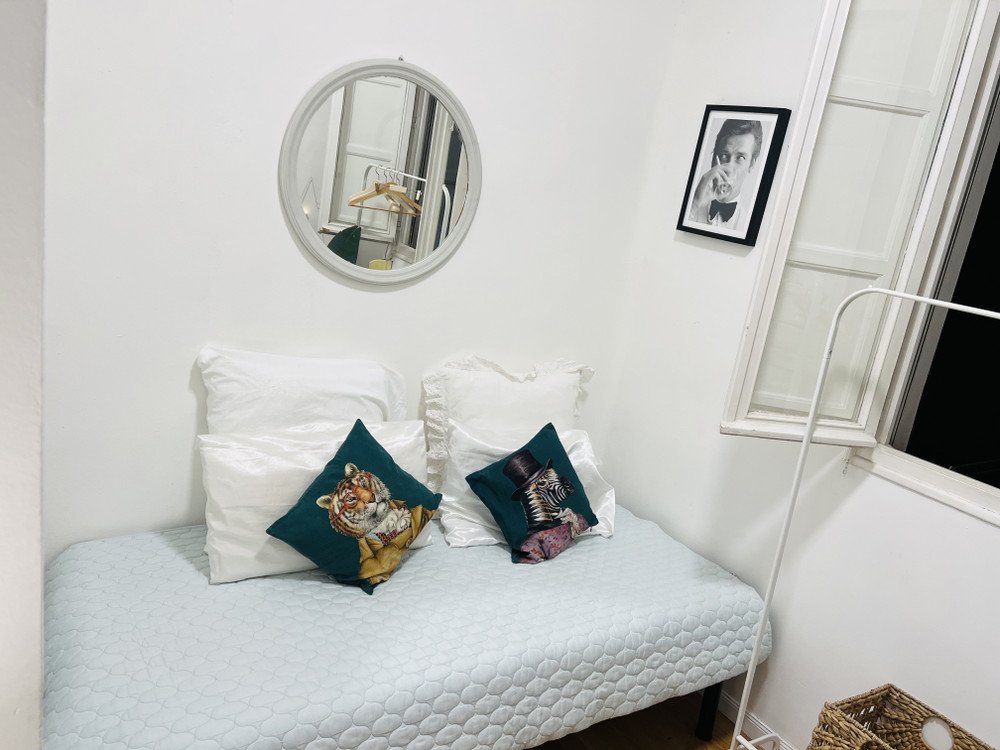 Amazing Room in Madrid Center with views& bathroom preview