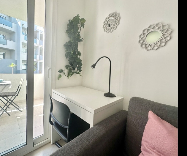Edamame: piscina, terraza, internet, parking