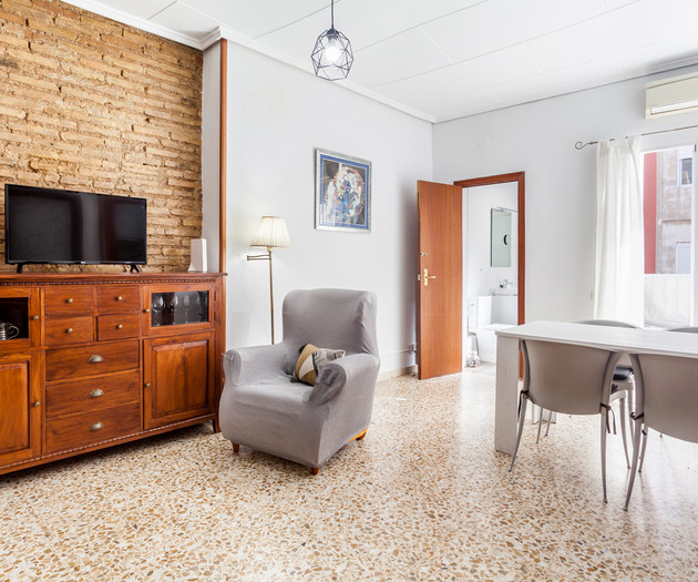 COZY APARTMENT IN RUZAFA WITH TERRACE