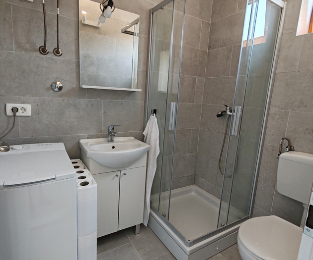 Sea View 2BR · Starlink Internet · near beach