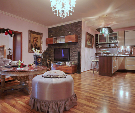 Apartment 116m ² 15mins to the Prague center