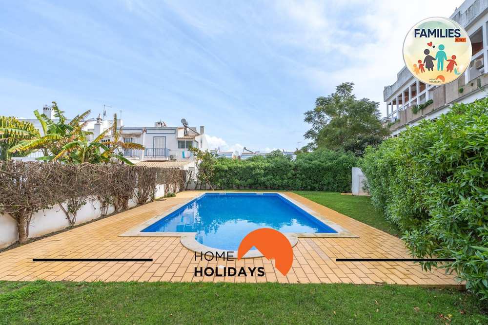 #290 Families Only - Choro Azul by Home Holidays preview