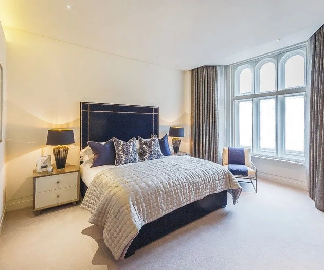 Penthouse with Premium Furnishing in Hamburg