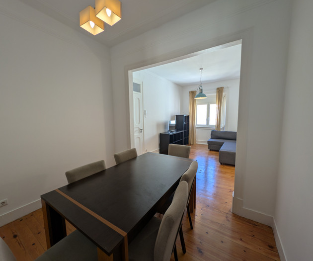 Equipped apartment in central Lisbon