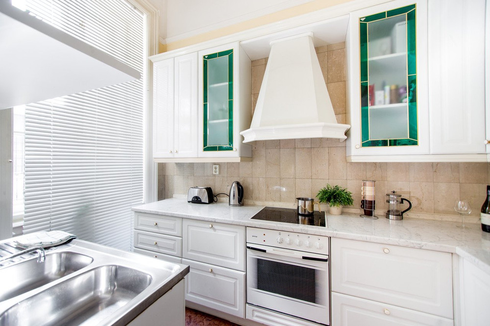 Stylish beautiful city apartment preview
